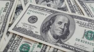 سعر الدولار اليوم